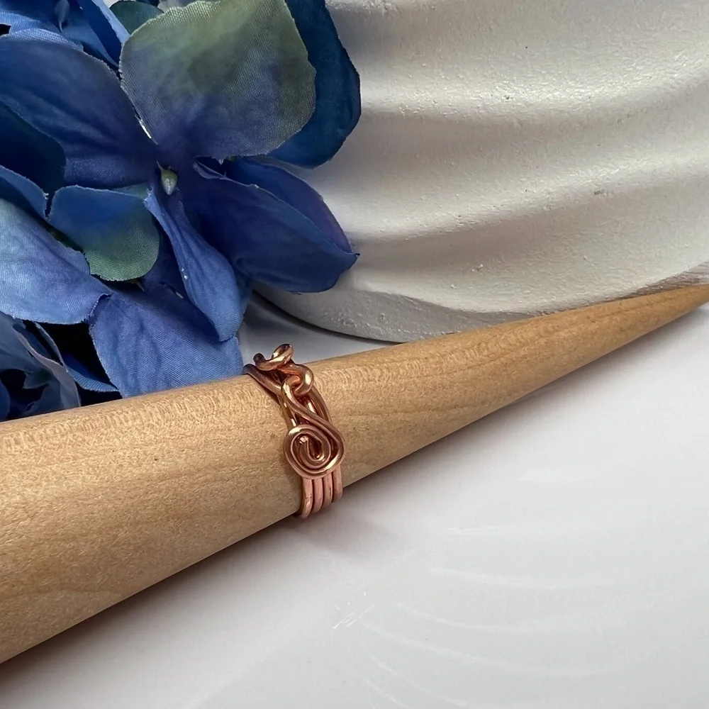 ARTISAN Copper Spiral Wire Wrap Ring